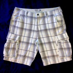 Old Navy Broken In Cargo Shorts, pre owned, waist 38, white plaid